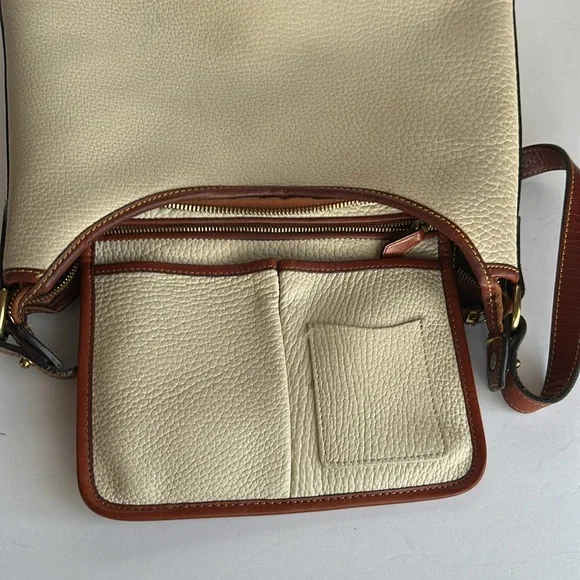 Dooney and Bourke Vintage Brown and Black Pebbled Leather Hobo Shoulder Bag
Y2k - Picture 17 of 17